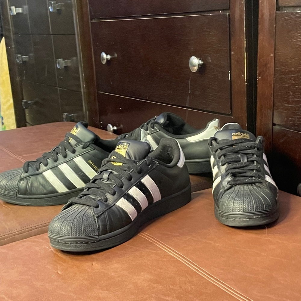 Adidas Shell-Toe Sneaker - Picture 7 of 8